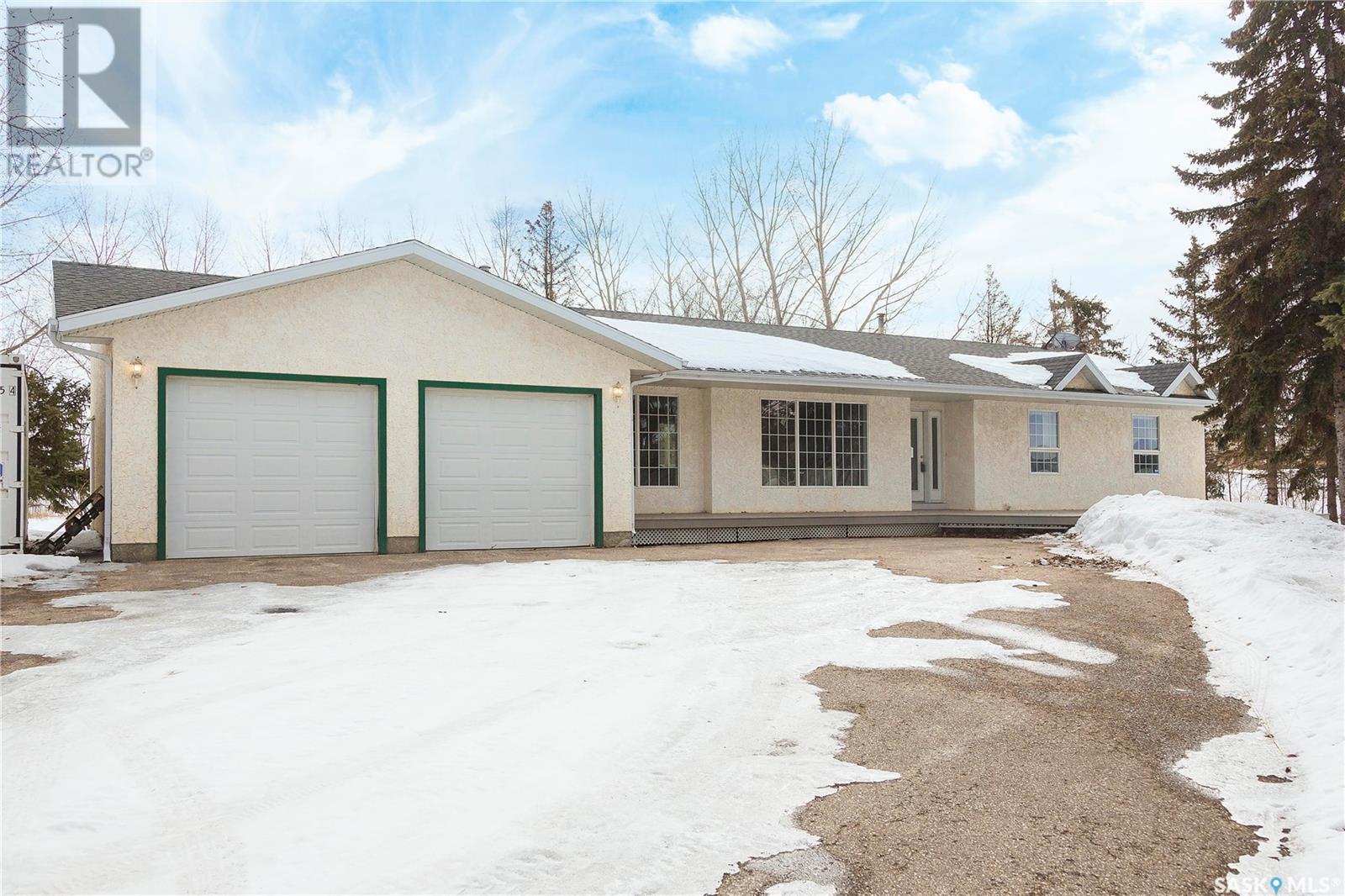 Glazier Road Acreage, Corman Park Rm No. 344, Saskatchewan  S7K 3J8 - Photo 1 - SK997105