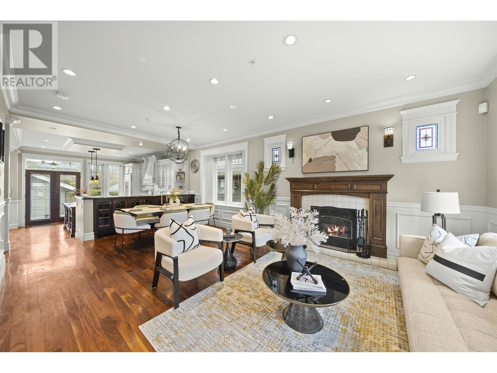 Property at 4509 W 8TH AVENUE image 2