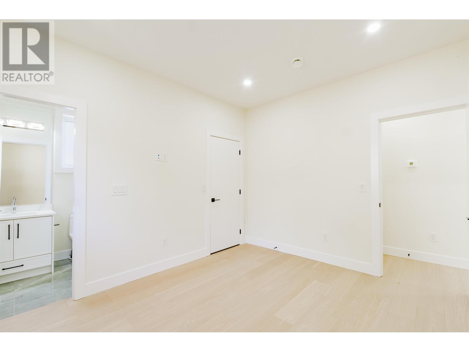 2265 Monashee Court, Coquitlam, British Columbia  V3K 6T2 - Photo 14 - R2973703