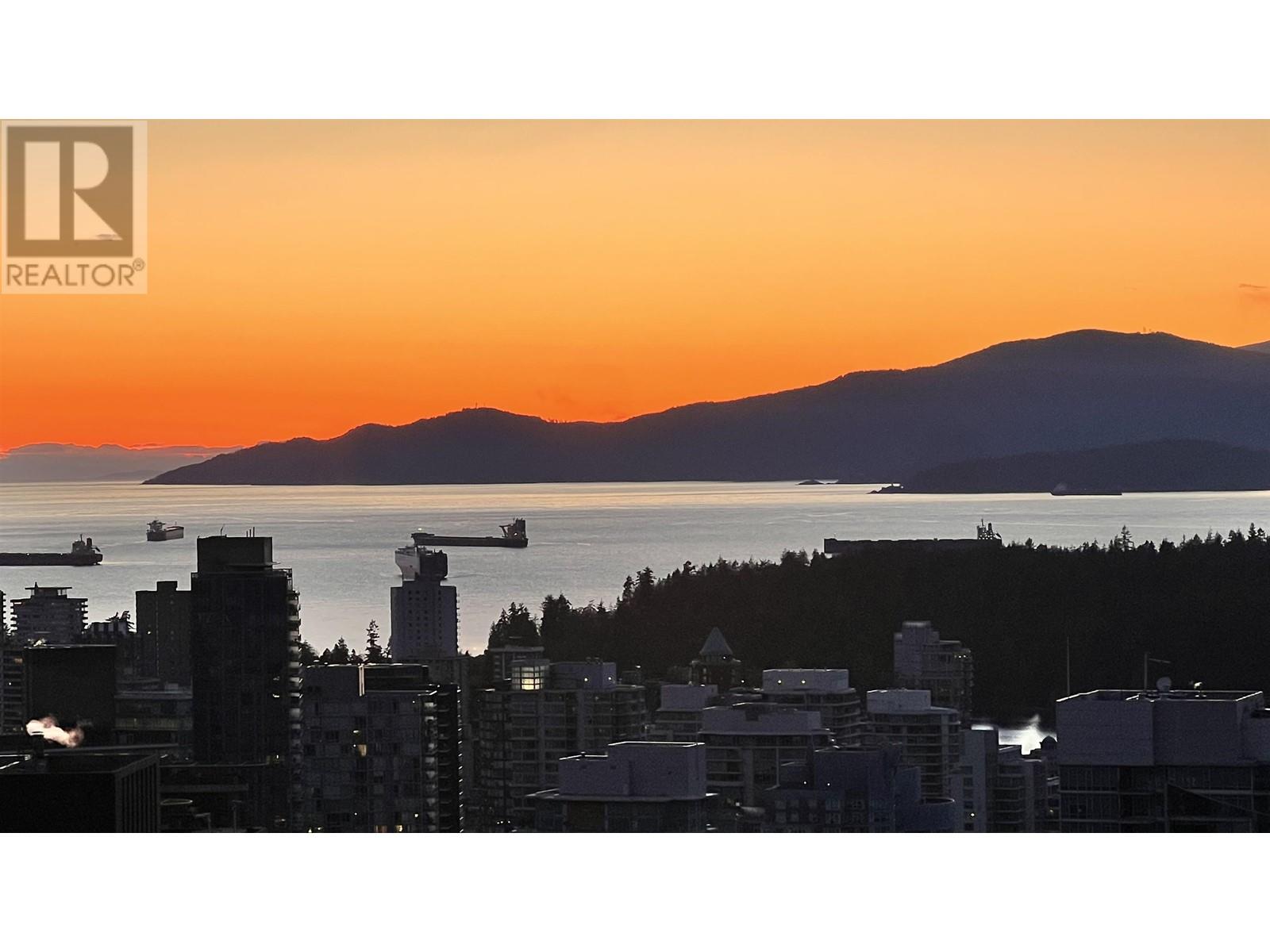 Listing Picture 28 of 30 : 3905 1077 W CORDOVA STREET, Vancouver / 溫哥華 - 魯藝地產 Yvonne Lu Group - MLS Medallion Club Member