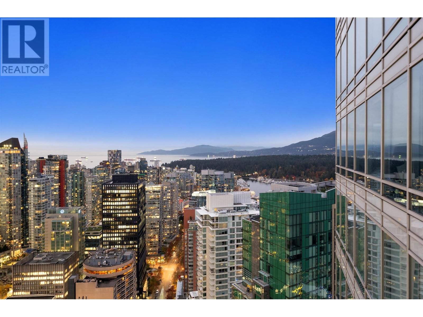 Listing Picture 26 of 30 : 3905 1077 W CORDOVA STREET, Vancouver / 溫哥華 - 魯藝地產 Yvonne Lu Group - MLS Medallion Club Member