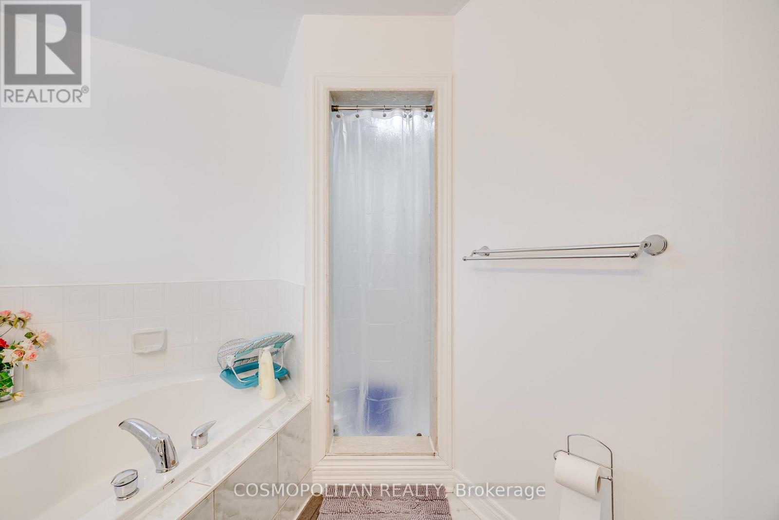 53 Longfellow Avenue, St. Catharines (Haig), Ontario  L2R 6N8 - Photo 14 - X12003001