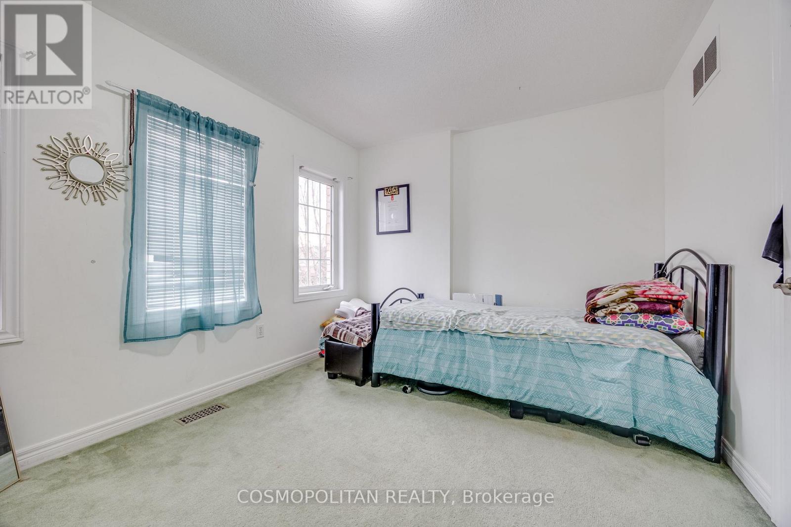 53 Longfellow Avenue, St. Catharines (Haig), Ontario  L2R 6N8 - Photo 15 - X12003001