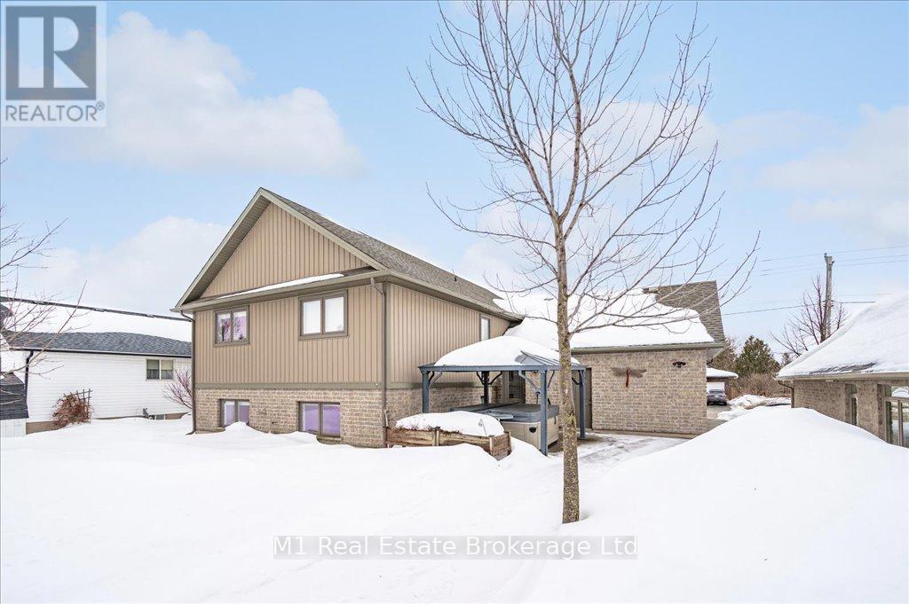 781 Princess Street, Wellington North, Ontario  N0G 2L3 - Photo 42 - X12002935
