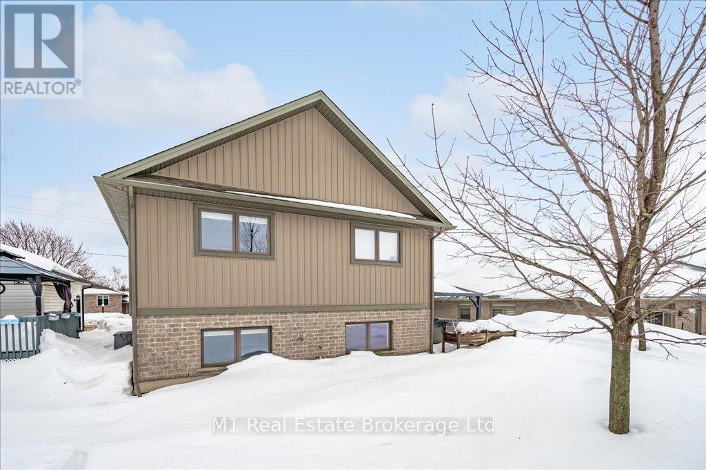 781 Princess Street, Wellington North, Ontario  N0G 2L3 - Photo 44 - X12002935