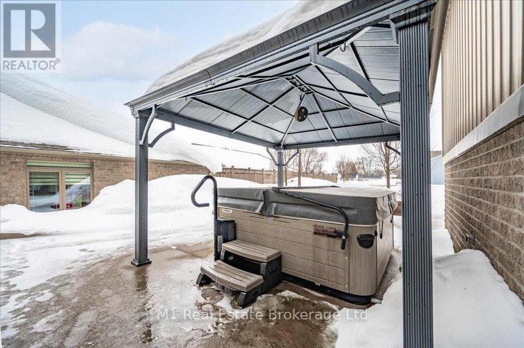 781 Princess Street, Wellington North, Ontario  N0G 2L3 - Photo 46 - X12002935