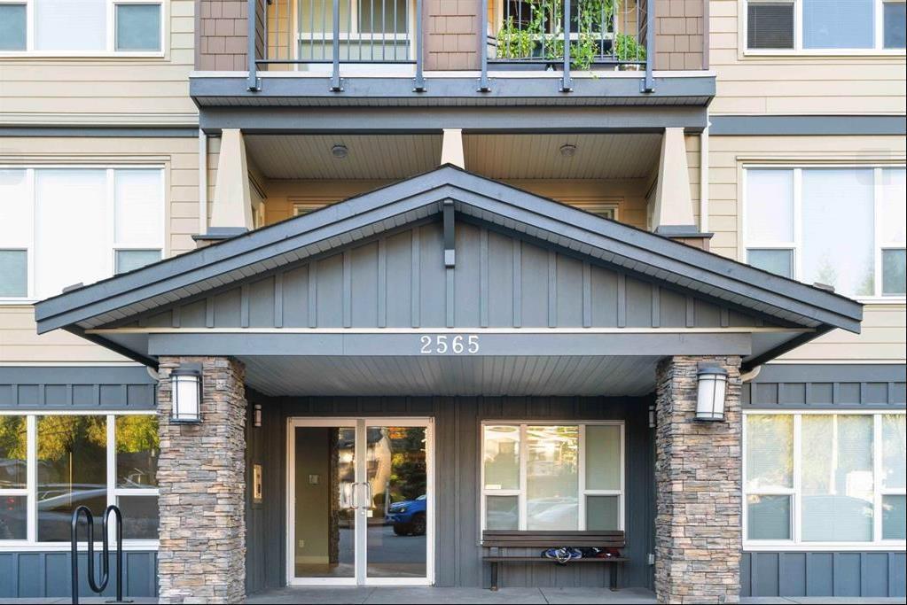 307 2565 Campbell Avenue, Abbotsford, British Columbia  V2S 0E3 - Photo 1 - R2968592