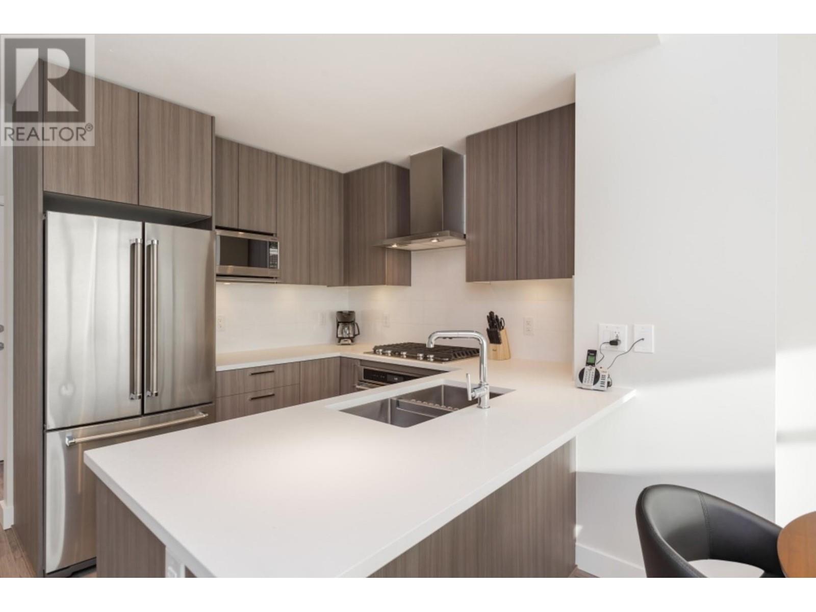 Listing Picture 9 of 25 : 4103 1788 GILMORE AVENUE, Burnaby / 本拿比 - 魯藝地產 Yvonne Lu Group - MLS Medallion Club Member