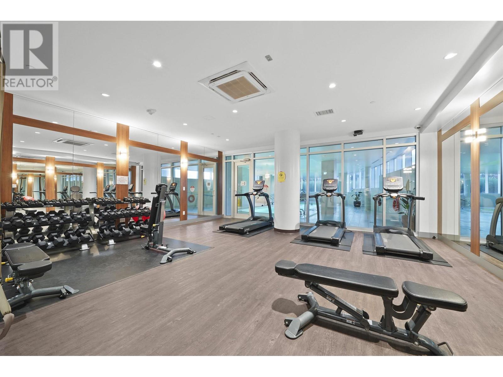 Listing Picture 20 of 25 : 4103 1788 GILMORE AVENUE, Burnaby / 本拿比 - 魯藝地產 Yvonne Lu Group - MLS Medallion Club Member