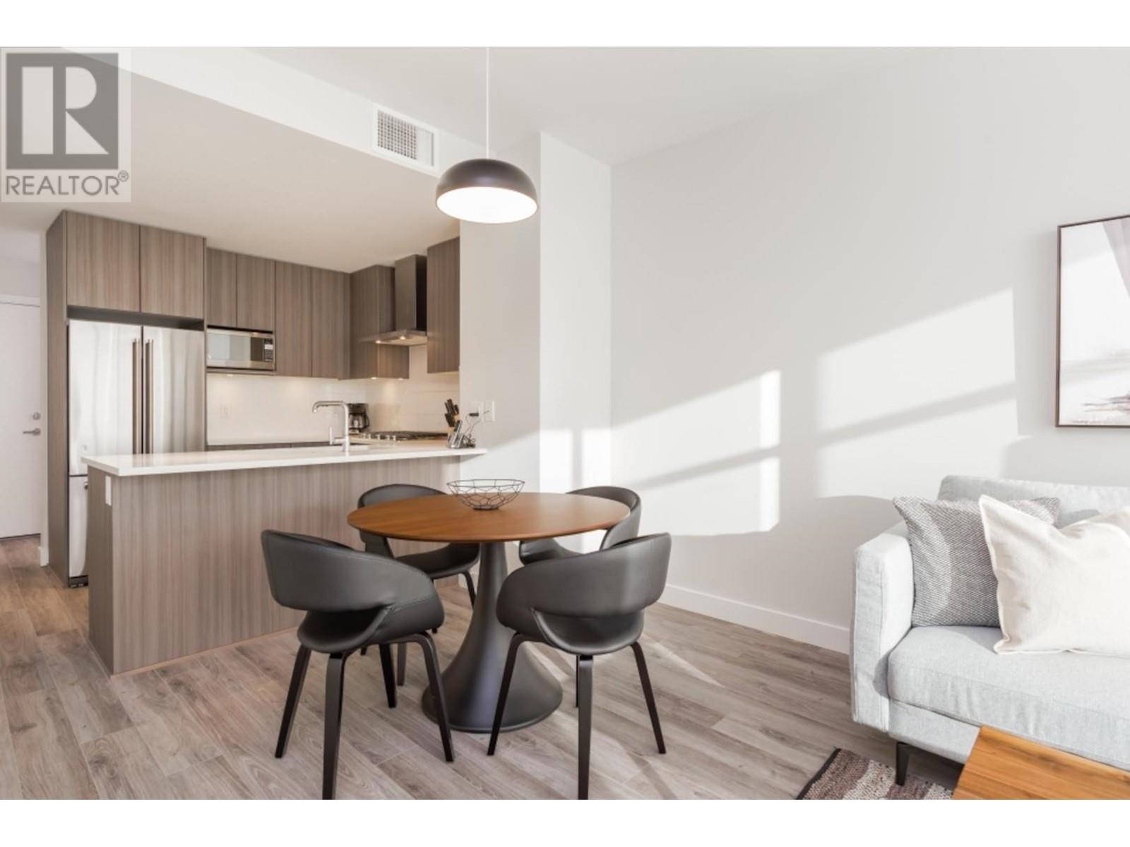 Listing Picture 6 of 25 : 4103 1788 GILMORE AVENUE, Burnaby / 本拿比 - 魯藝地產 Yvonne Lu Group - MLS Medallion Club Member