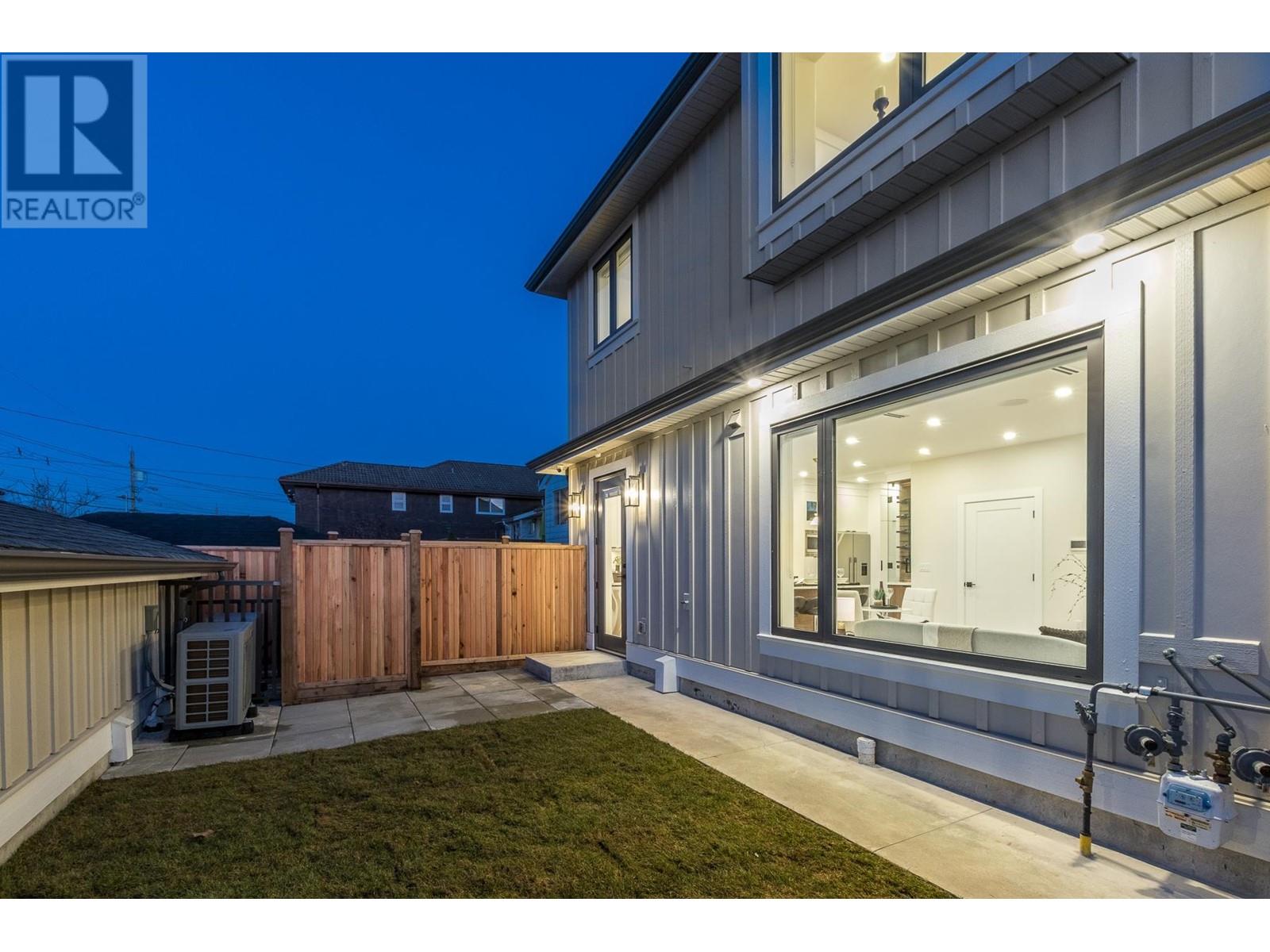 2 3133 E 19th Avenue, Vancouver, British Columbia  V5M 2T2 - Photo 21 - R2973990