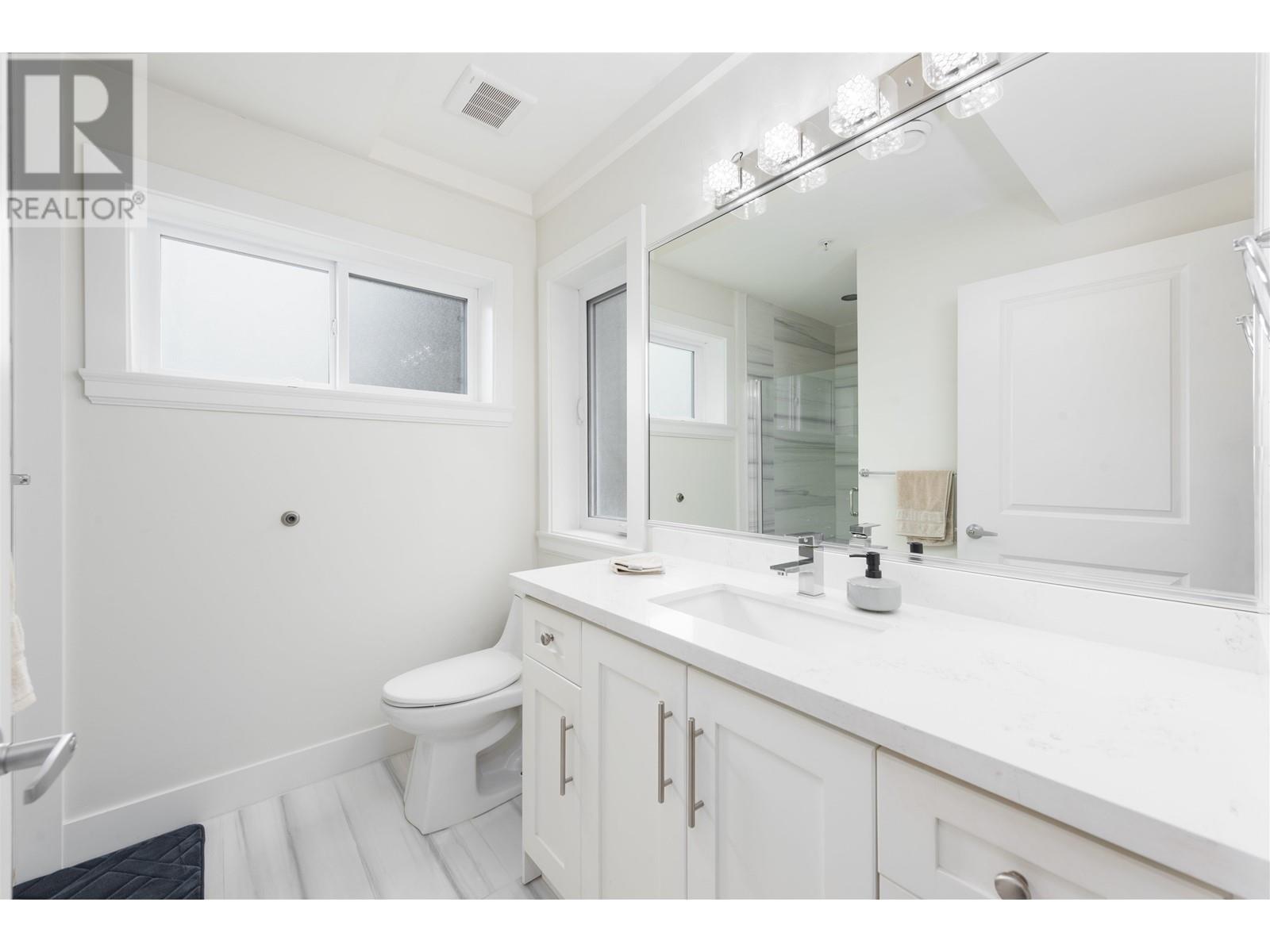5485 Dundee Street, Vancouver, British Columbia  V5R 3T8 - Photo 11 - R2973997
