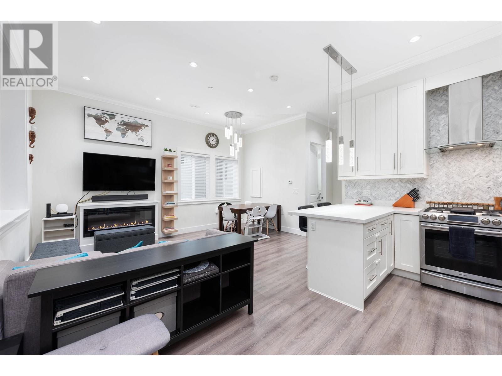 5485 Dundee Street, Vancouver, British Columbia  V5R 3T8 - Photo 6 - R2973997
