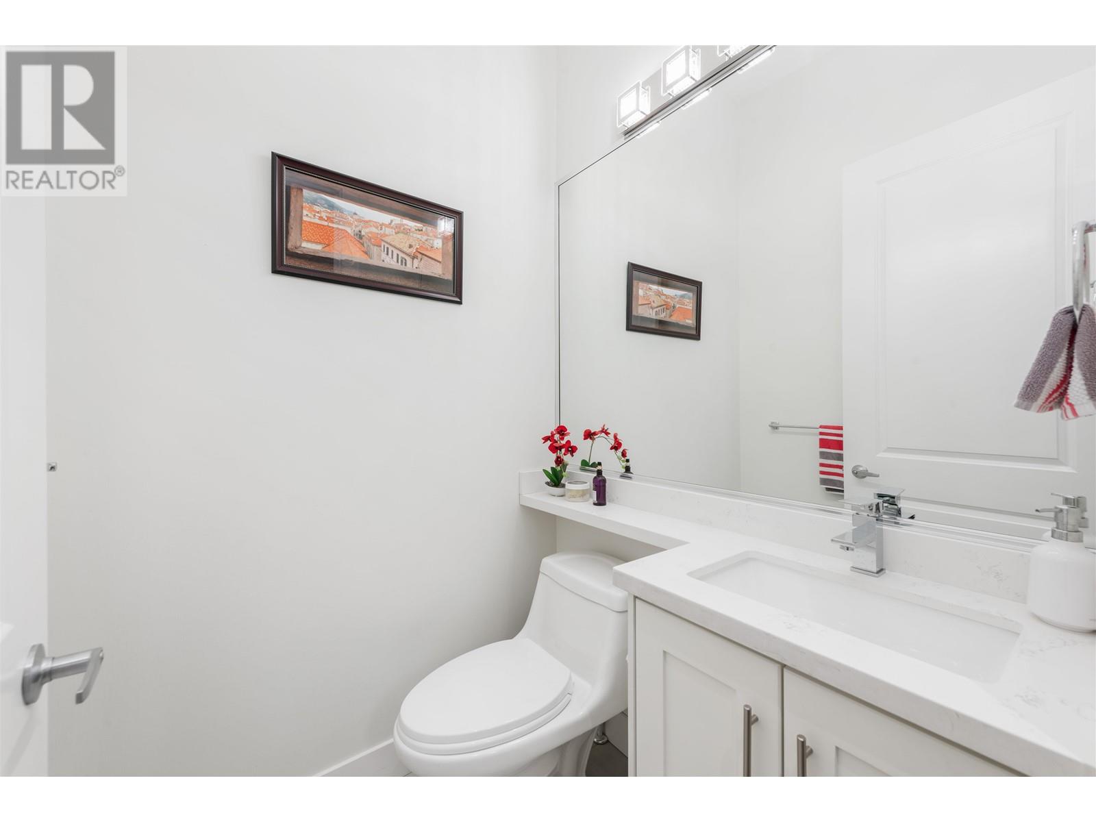5485 Dundee Street, Vancouver, British Columbia  V5R 3T8 - Photo 8 - R2973997