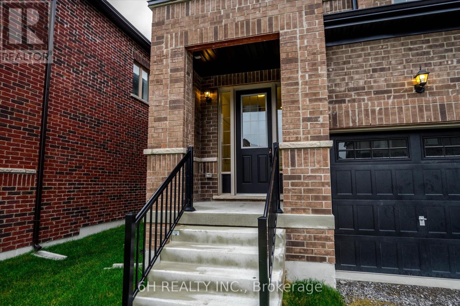 Property at 816 GRIFFIN TRAIL image 5