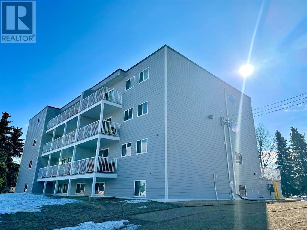 101, 5418 52 Street, Camrose, Alberta  T4V 4A6 - Photo 16 - A2199637