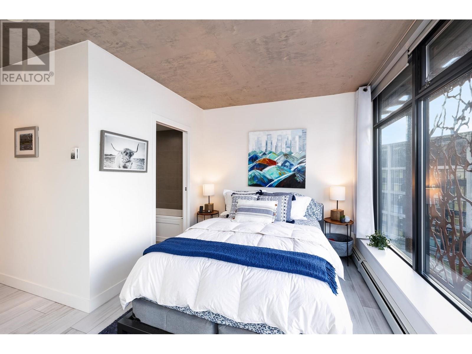 Listing Picture 22 of 40 : 1610 128 W CORDOVA STREET, Vancouver / 溫哥華 - 魯藝地產 Yvonne Lu Group - MLS Medallion Club Member