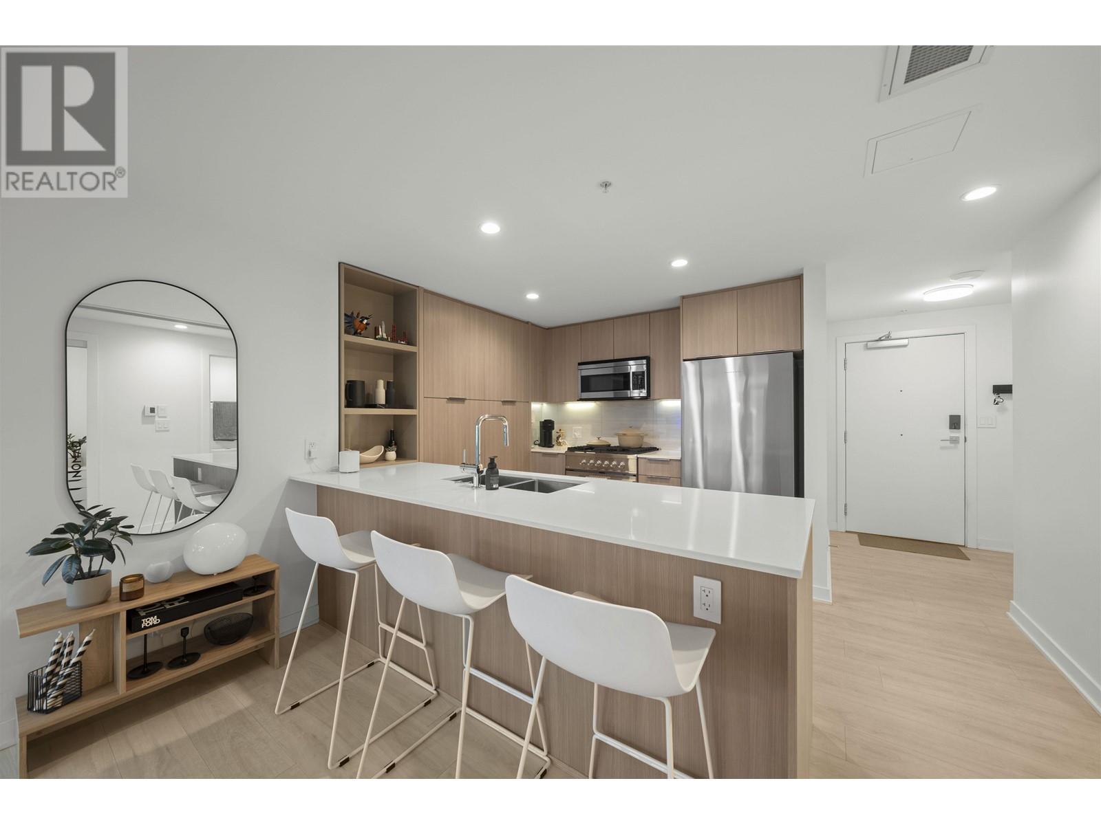301 1471 Hunter Street, North Vancouver, British Columbia  V7J 1H3 - Photo 9 - R2974138