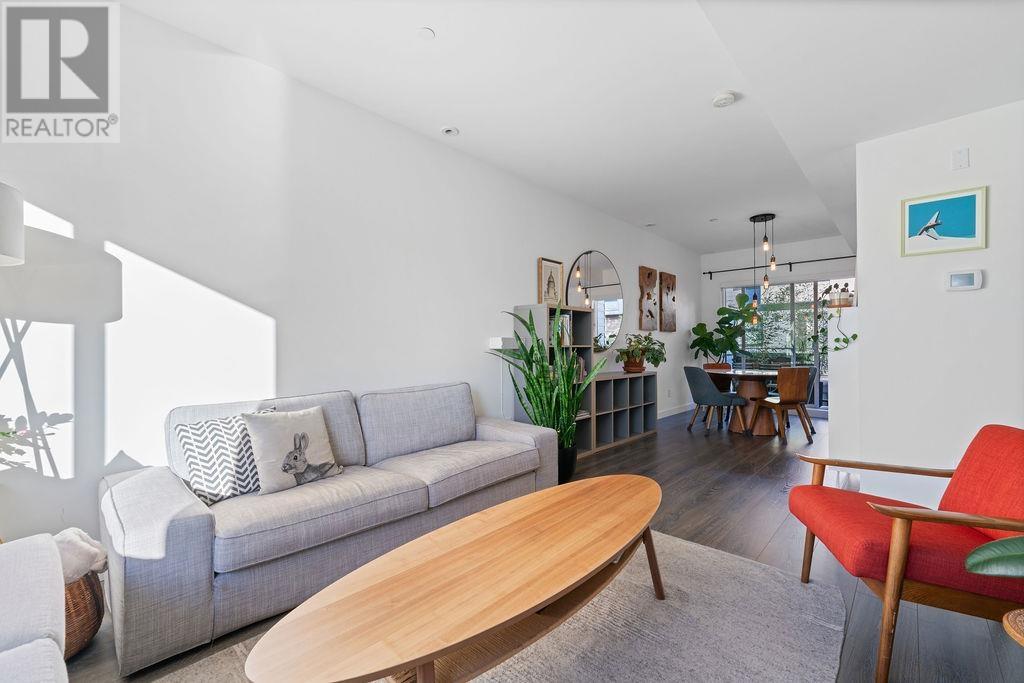 2 856 Orwell Street, North Vancouver, British Columbia  V7J 0C2 - Photo 6 - R2974164