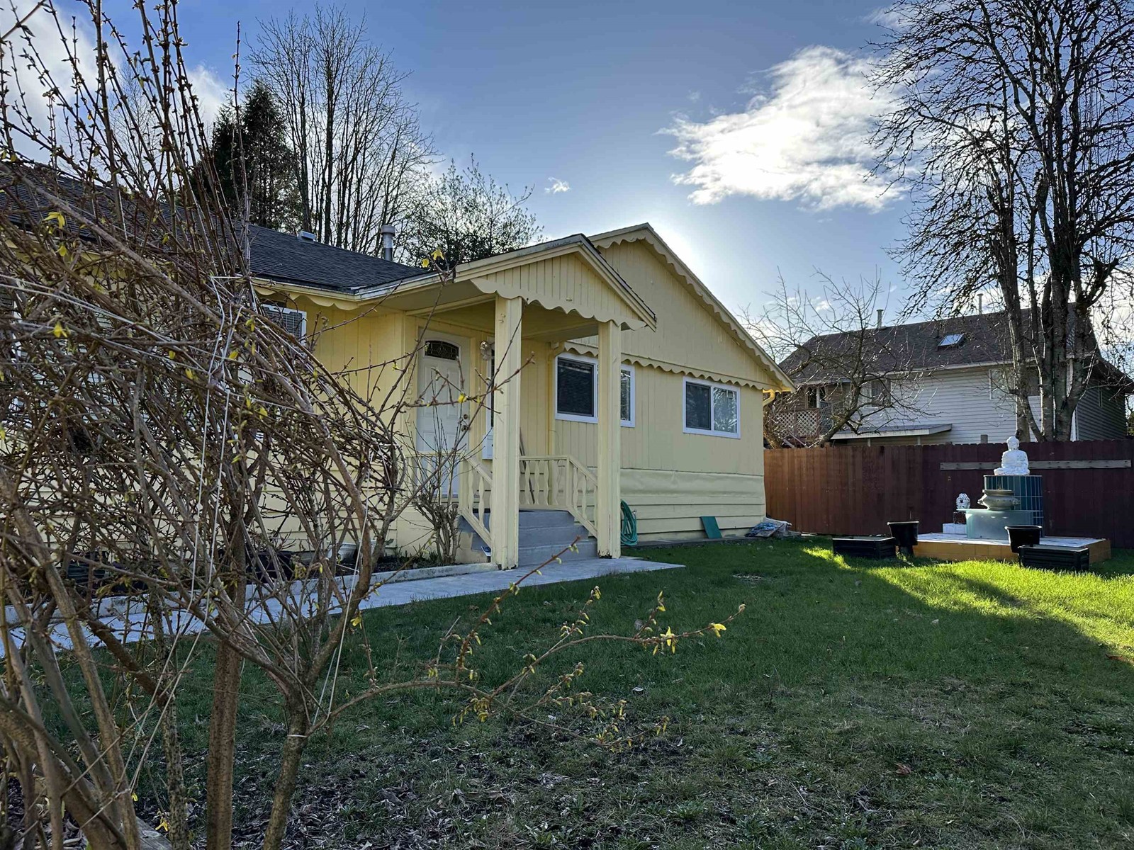 15634 88 Avenue, Surrey, British Columbia  V4N 1G5 - Photo 2 - R2973805
