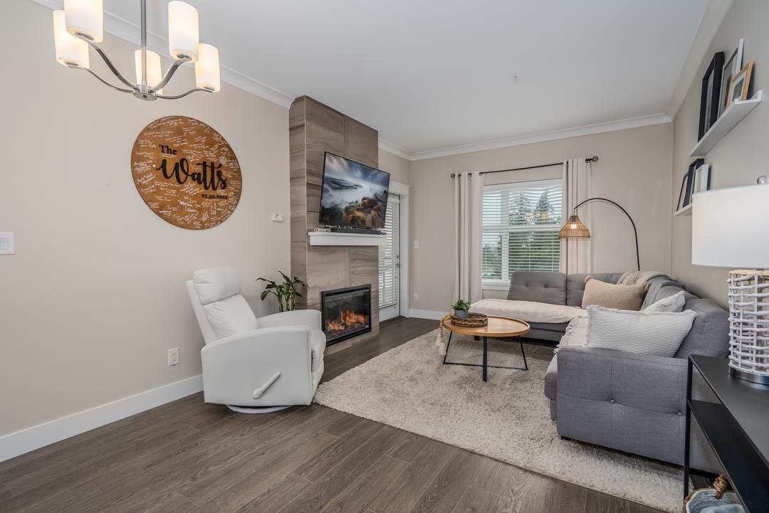 303 5020 221a Street, Langley, British Columbia  V2Y 0V5 - Photo 2 - R2973732
