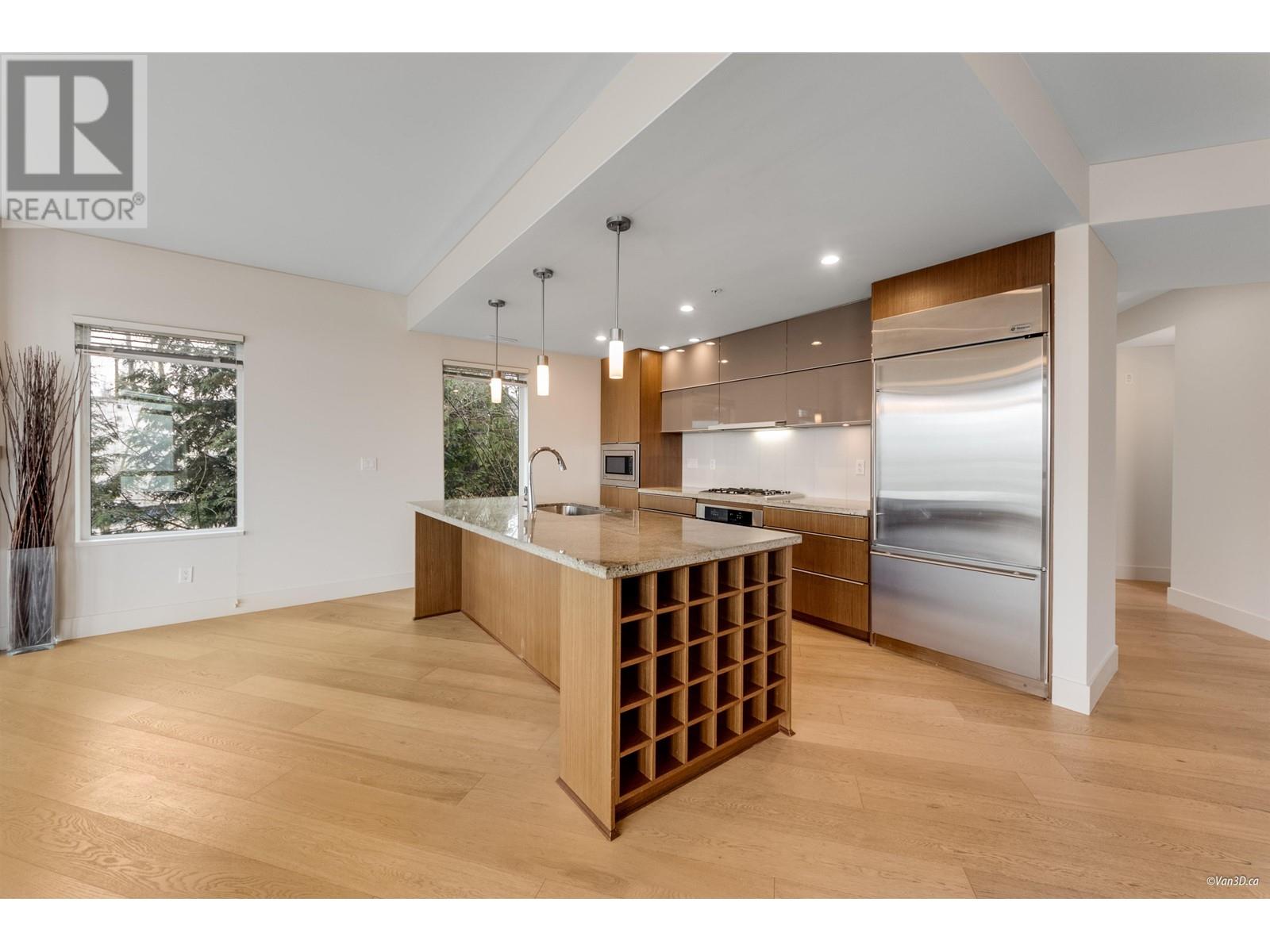 Property at 2995 WALL STREET image 2