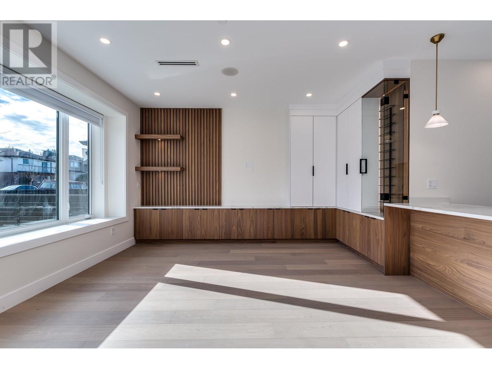 1 3133 E 19th Avenue, Vancouver, British Columbia  V5M 2T2 - Photo 5 - R2974109