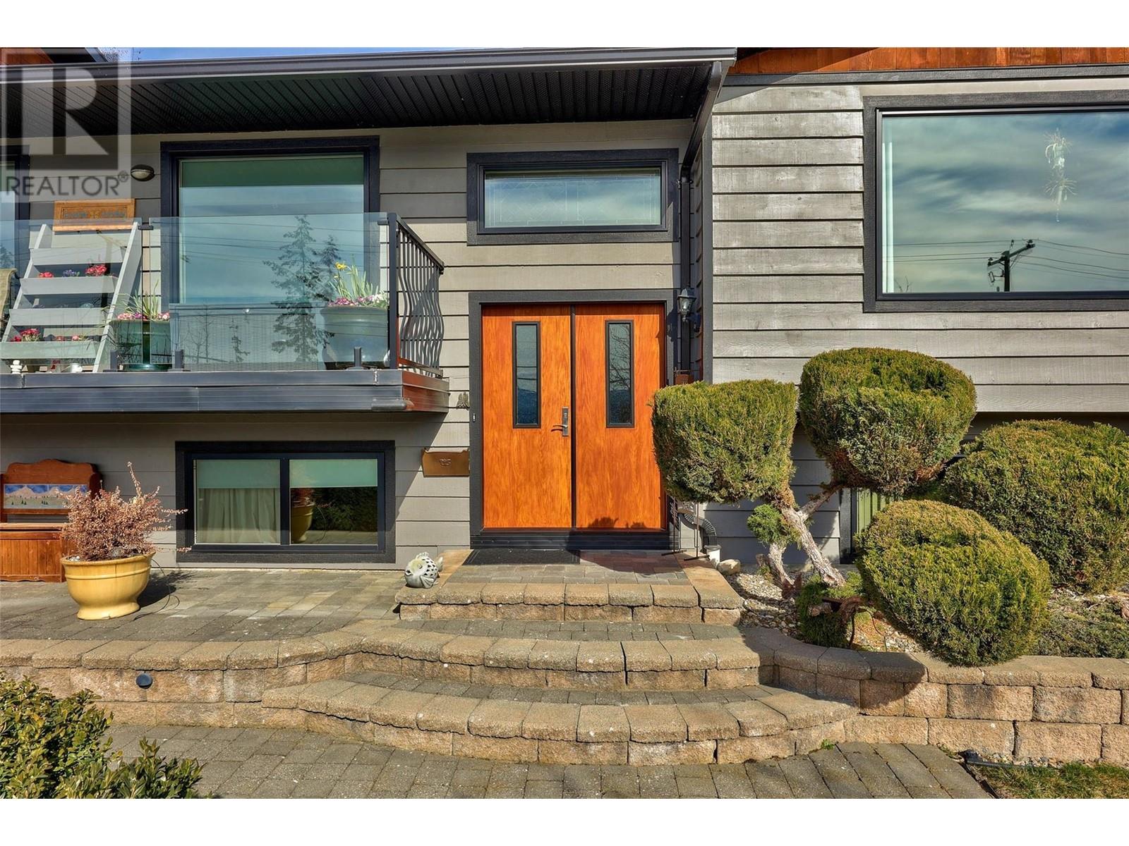 Property at 5253 Squilax Anglemont Highway image 3