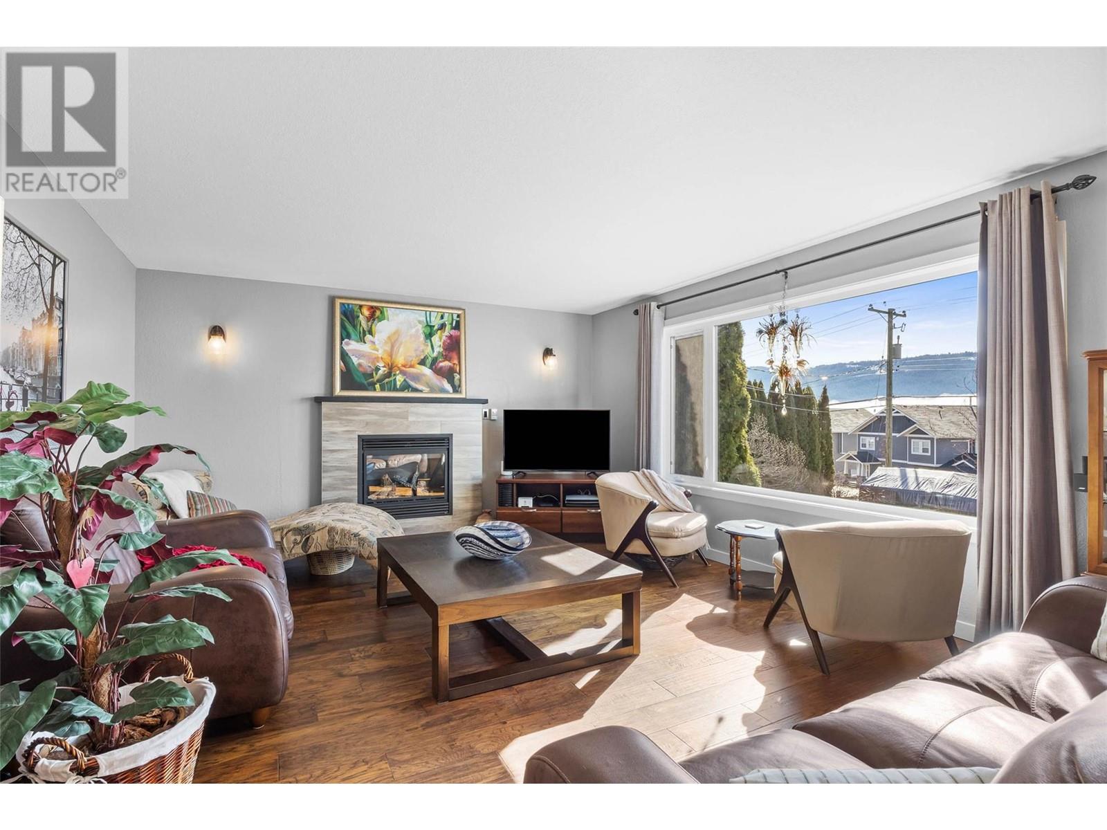 Property at 5253 Squilax Anglemont Highway image 4