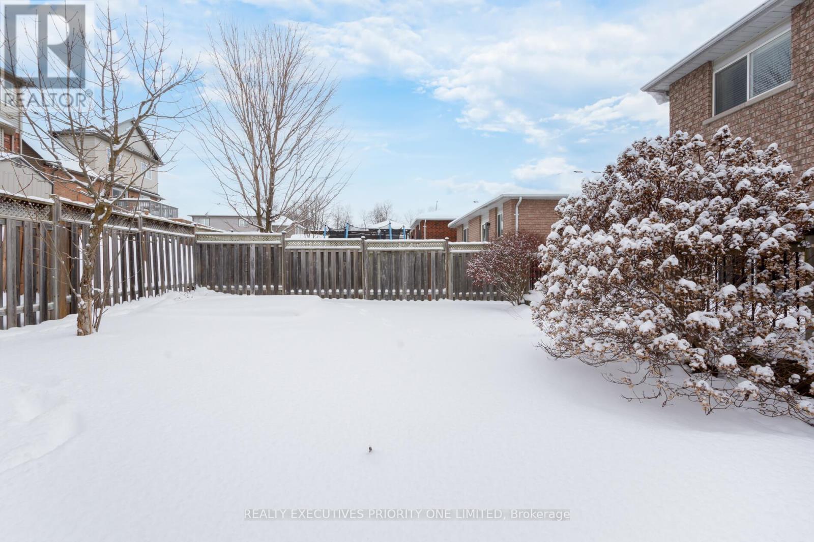 6 Bird Street, Barrie, Ontario  L4N 0X1 - Photo 24 - S12003047