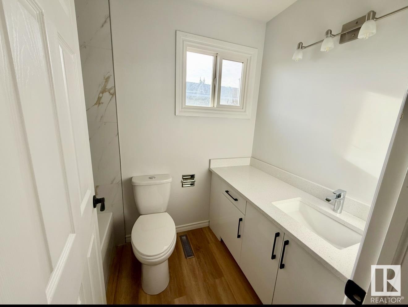 13208 102 St Nw, Edmonton, Alberta  T5E 4J8 - Photo 10 - E4422490