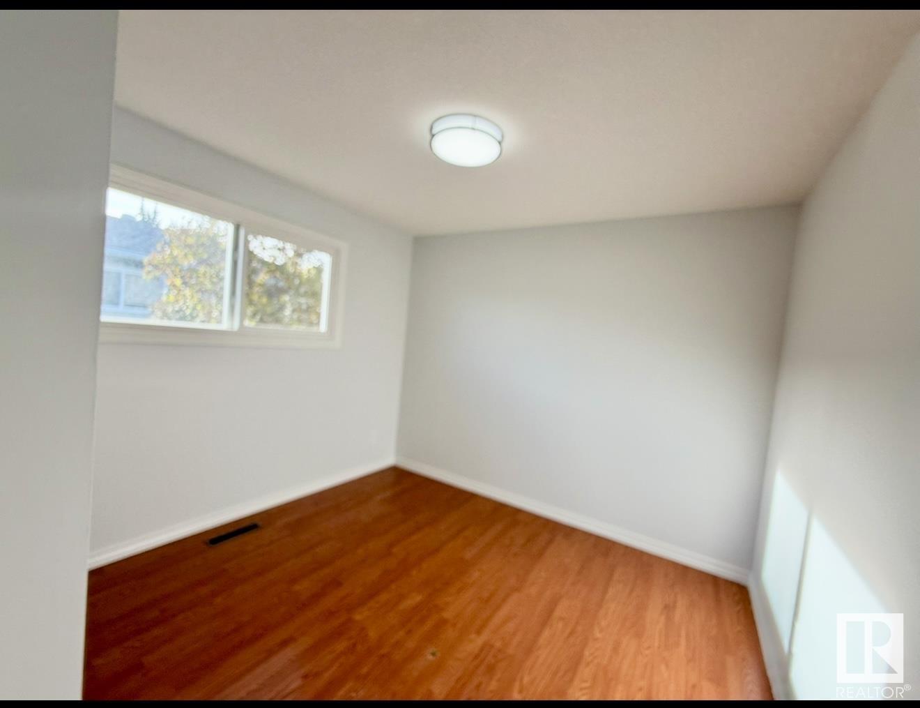 13208 102 St Nw, Edmonton, Alberta  T5E 4J8 - Photo 13 - E4422490