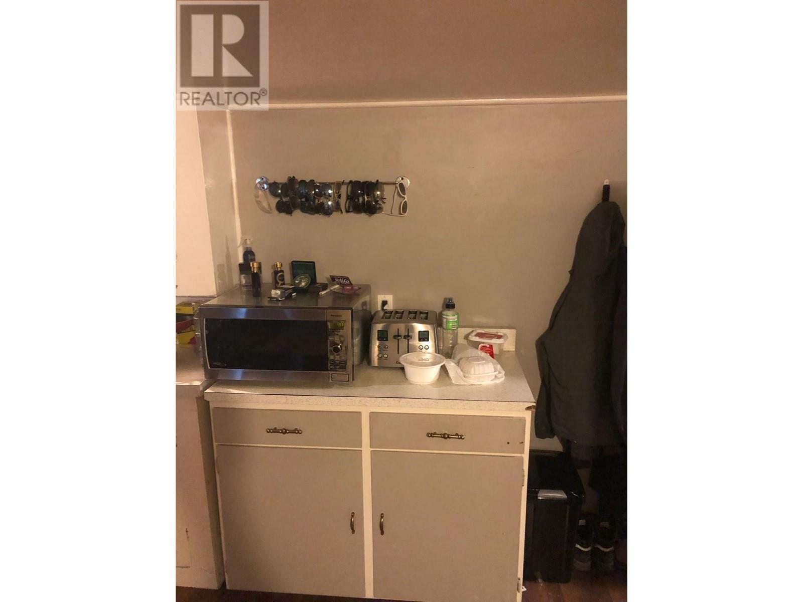 419 Seventh Street, New Westminster, British Columbia  V3M 3L2 - Photo 8 - R2973912