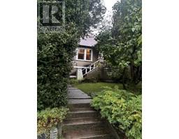 419 SEVENTH STREET, New Westminster, British Columbia