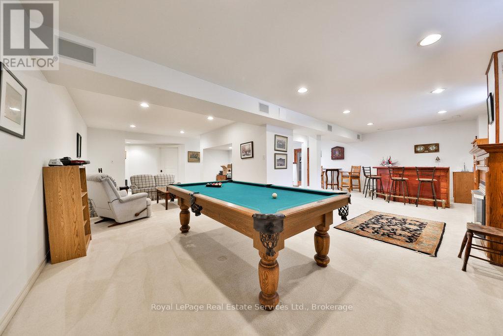 24 Raymar Place, Oakville (Oo Old Oakville), Ontario  L6J 6M1 - Photo 44 - W12003058