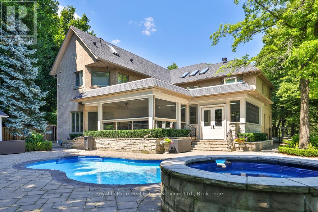 24 Raymar Place, Oakville (Oo Old Oakville), Ontario  L6J 6M1 - Photo 46 - W12003058