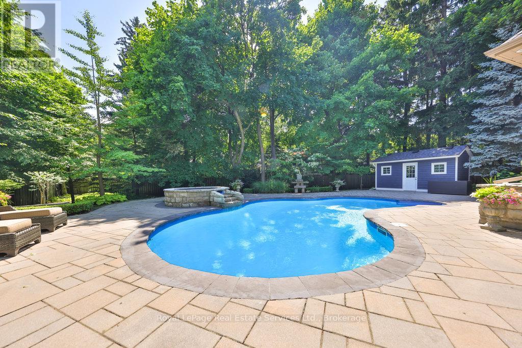 24 Raymar Place, Oakville (Oo Old Oakville), Ontario  L6J 6M1 - Photo 49 - W12003058
