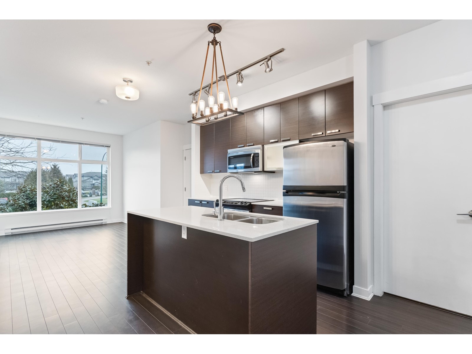 Property at 216 18818 68 AVENUE image 5