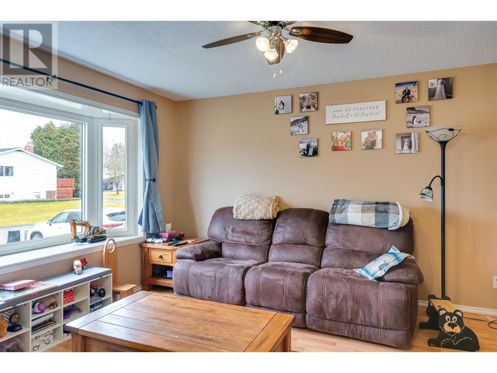 Property at 44 CARSWELL STREET image 5