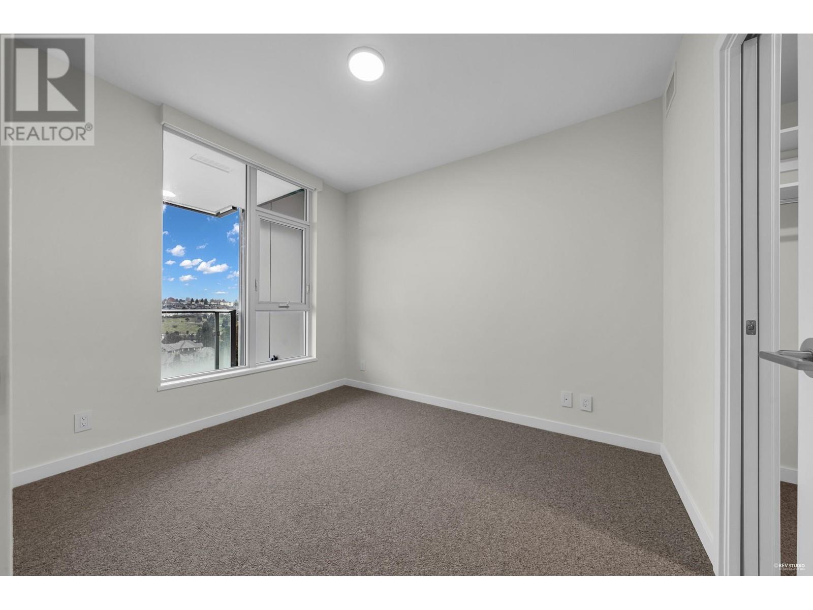Listing Picture 17 of 40 : 1606 4168 LOUGHEED HIGHWAY, Burnaby / 本拿比 - 魯藝地產 Yvonne Lu Group - MLS Medallion Club Member