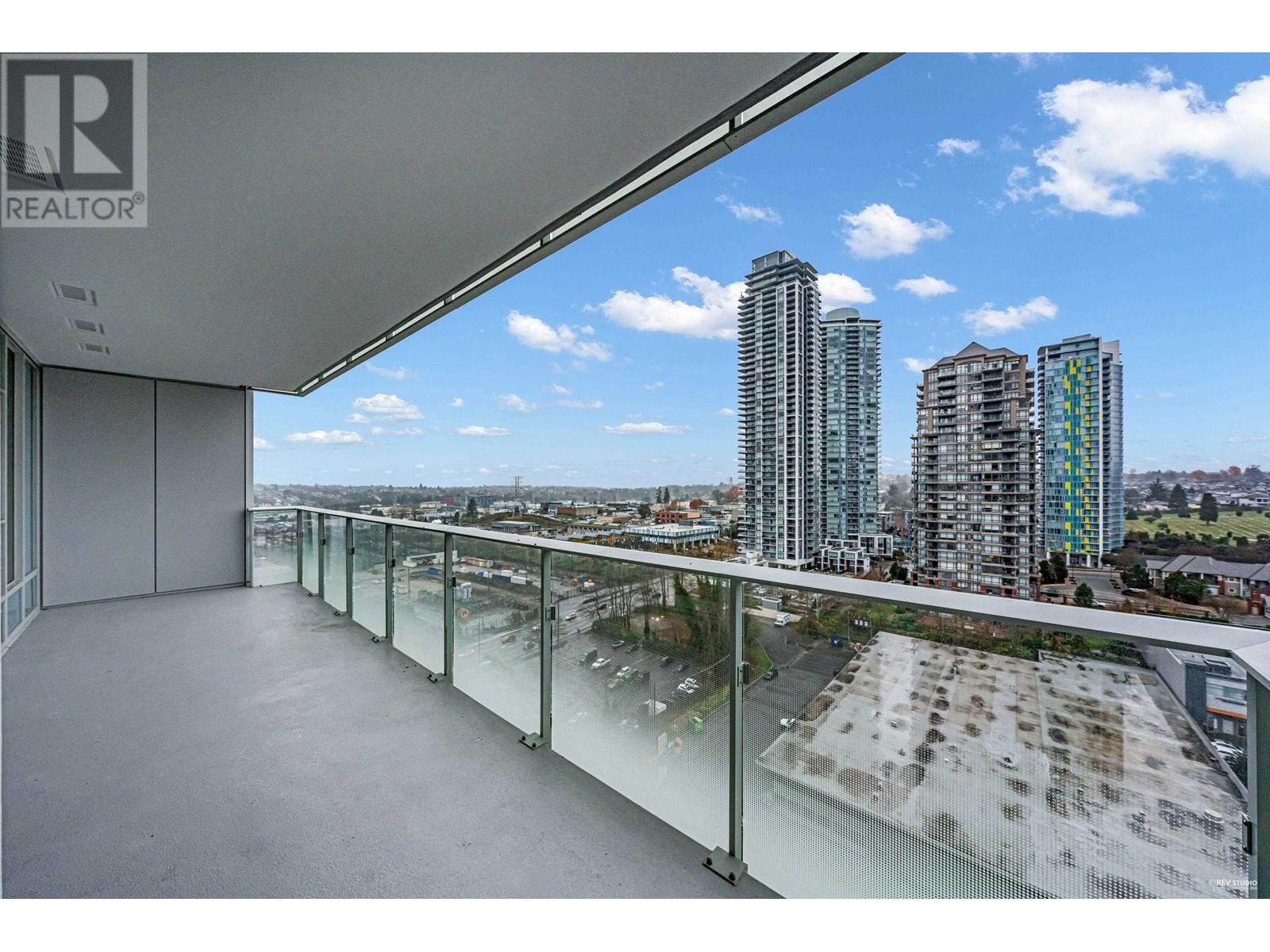Listing Picture 23 of 40 : 1606 4168 LOUGHEED HIGHWAY, Burnaby / 本拿比 - 魯藝地產 Yvonne Lu Group - MLS Medallion Club Member