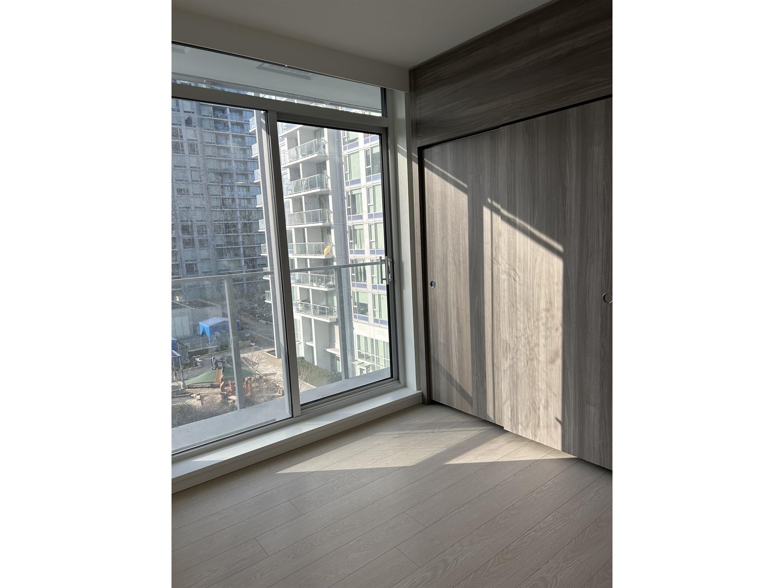 509 13778 100 Avenue, Surrey, British Columbia  V3T 5X7 - Photo 11 - R2974219