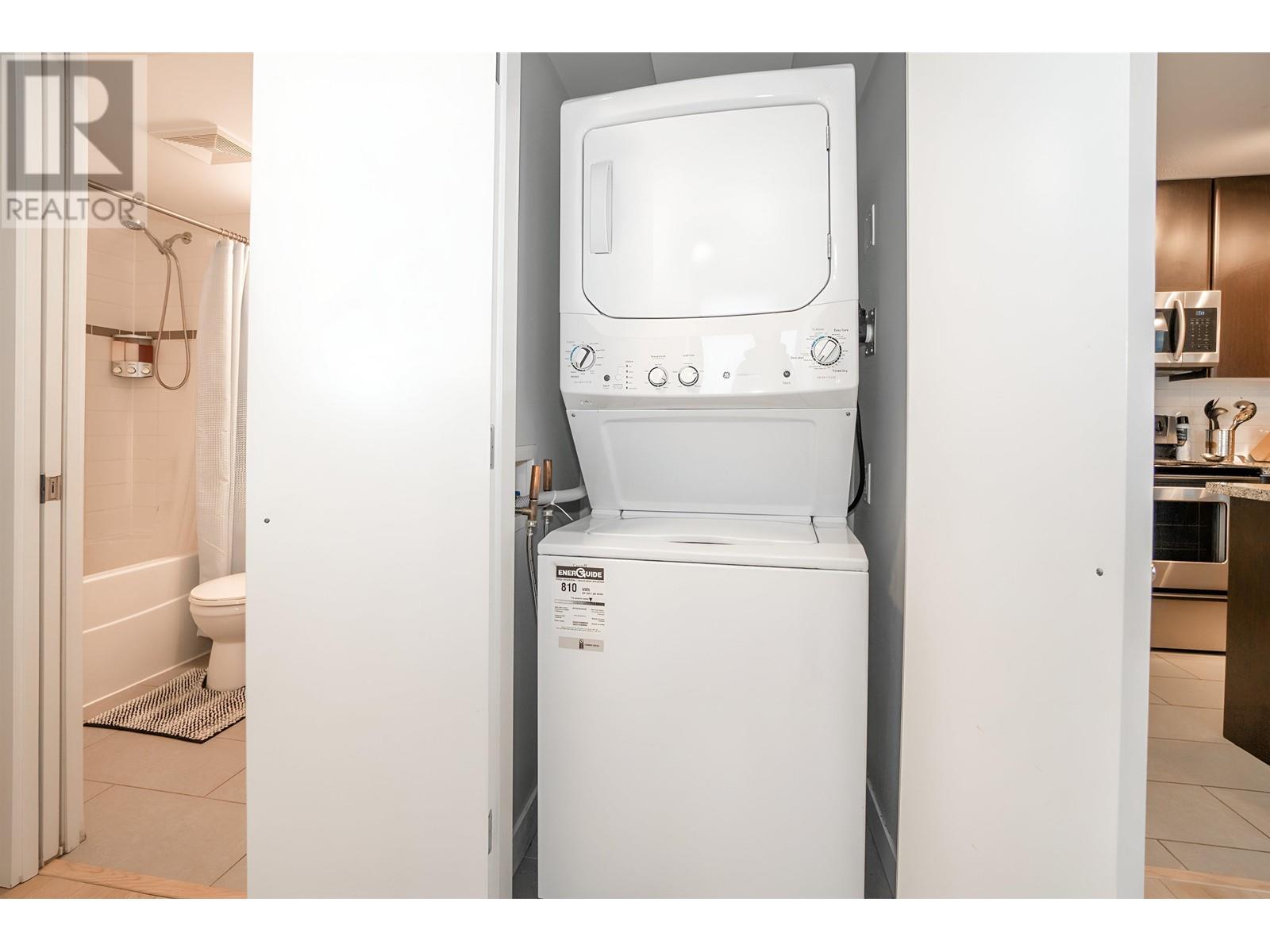 Listing Picture 20 of 35 : 2906 688 ABBOTT STREET, Vancouver / 溫哥華 - 魯藝地產 Yvonne Lu Group - MLS Medallion Club Member