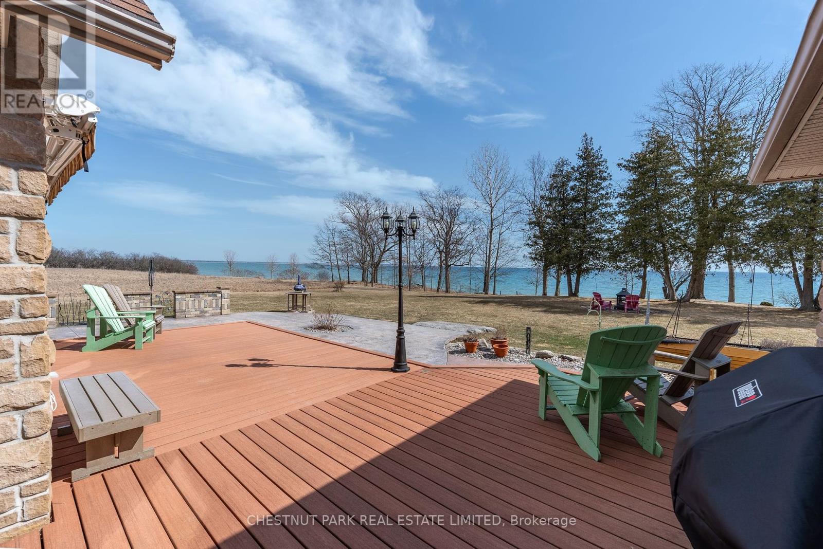 17129 Loyalist Parkway, Prince Edward County, Ontario  K0K 3L0 - Photo 8 - X11998061