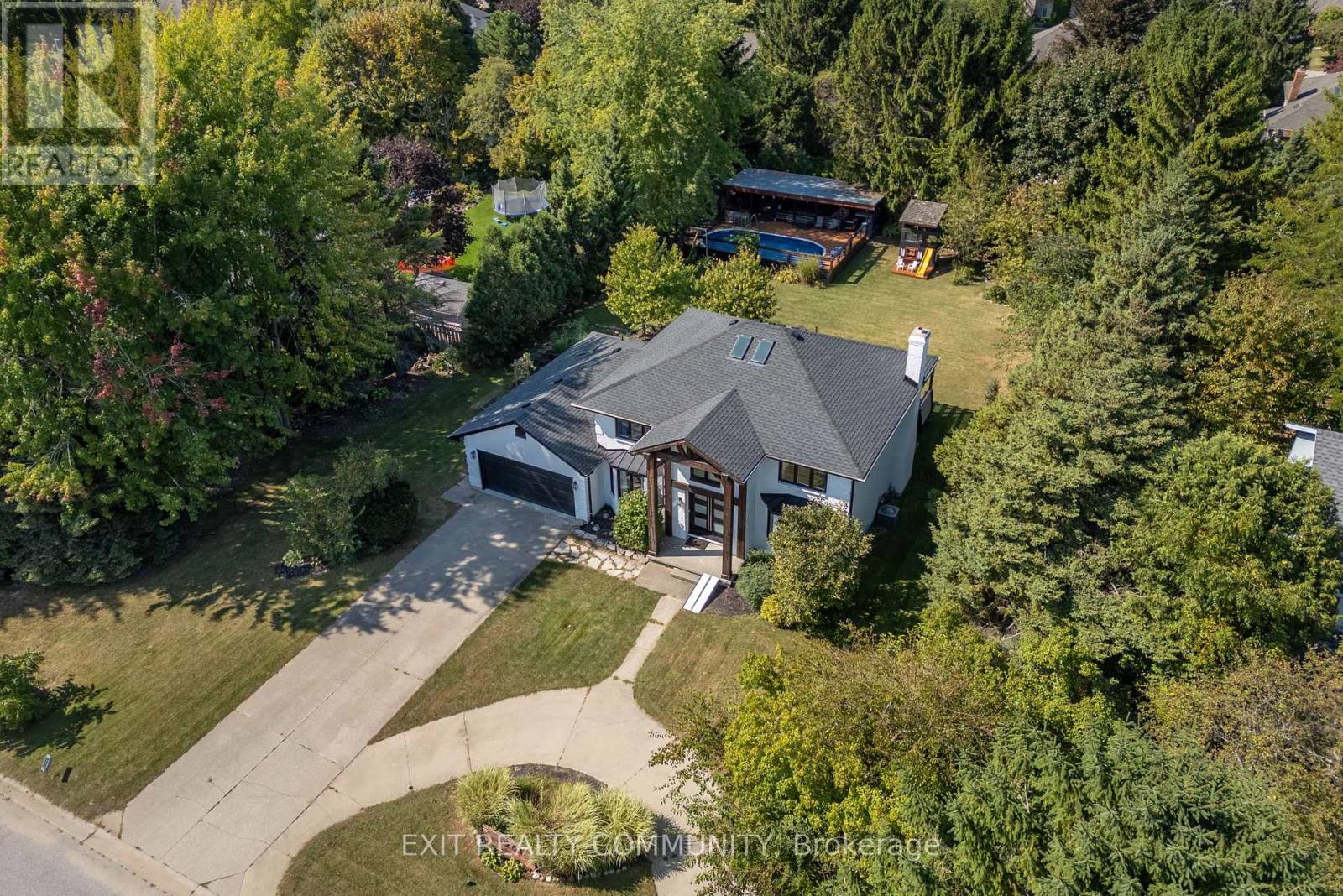 1961 Huron Avenue, Sarnia, Ontario  N7T 7H4 - Photo 8 - X12003154