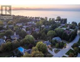 1961 HURON AVENUE, Sarnia, Ontario