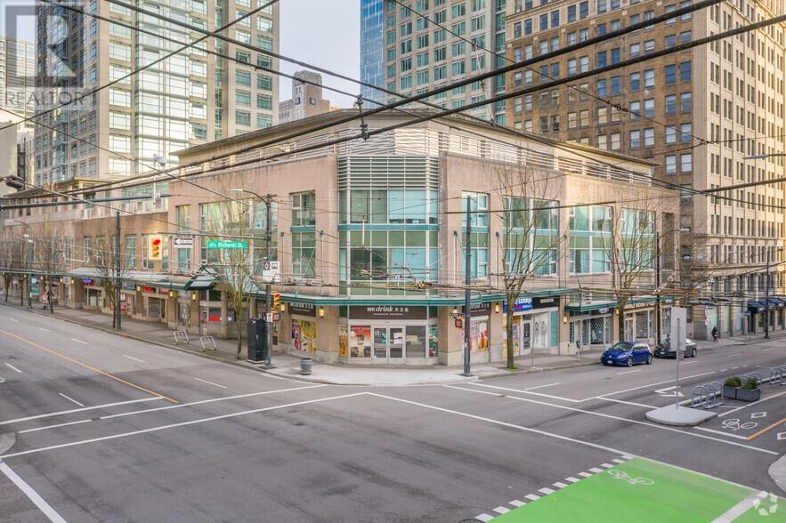 479 RICHARDS STREET, Vancouver