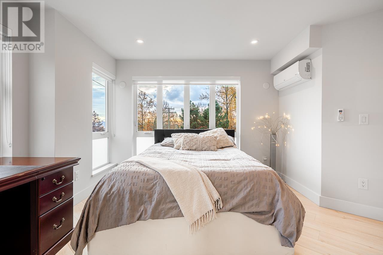 1710 Larson Road, North Vancouver, British Columbia  V7M 2Z4 - Photo 13 - R2974168
