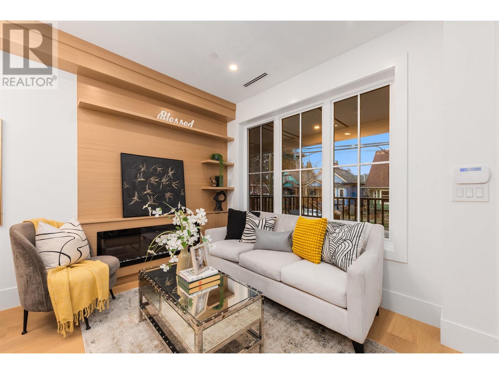 2050 Ferndale Street, Vancouver, British Columbia  V5L 1Y1 - Photo 9 - R2974226