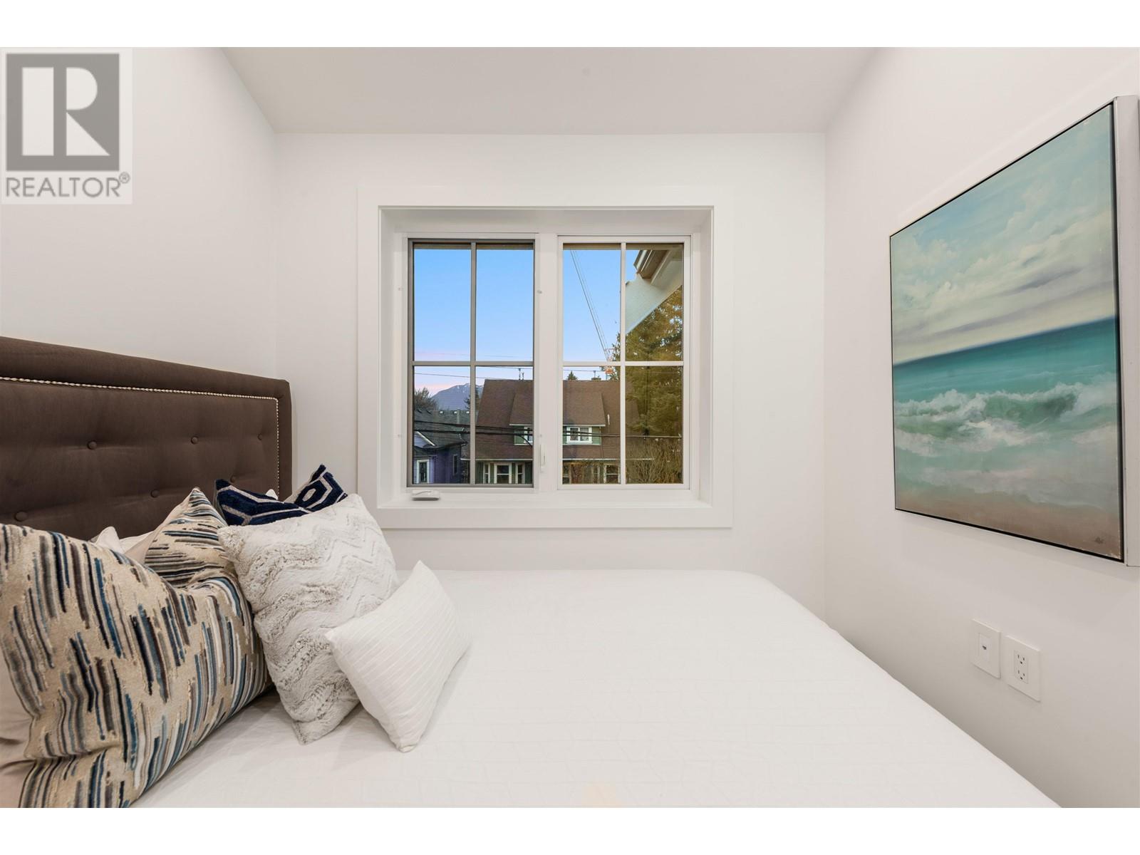 2052 Ferndale Street, Vancouver, British Columbia  V5L 1Y1 - Photo 19 - R2974235